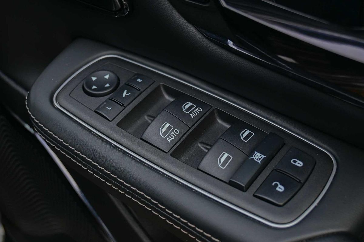 2022 RAM 1500 Limited RamBox DT 4X4 SWB
