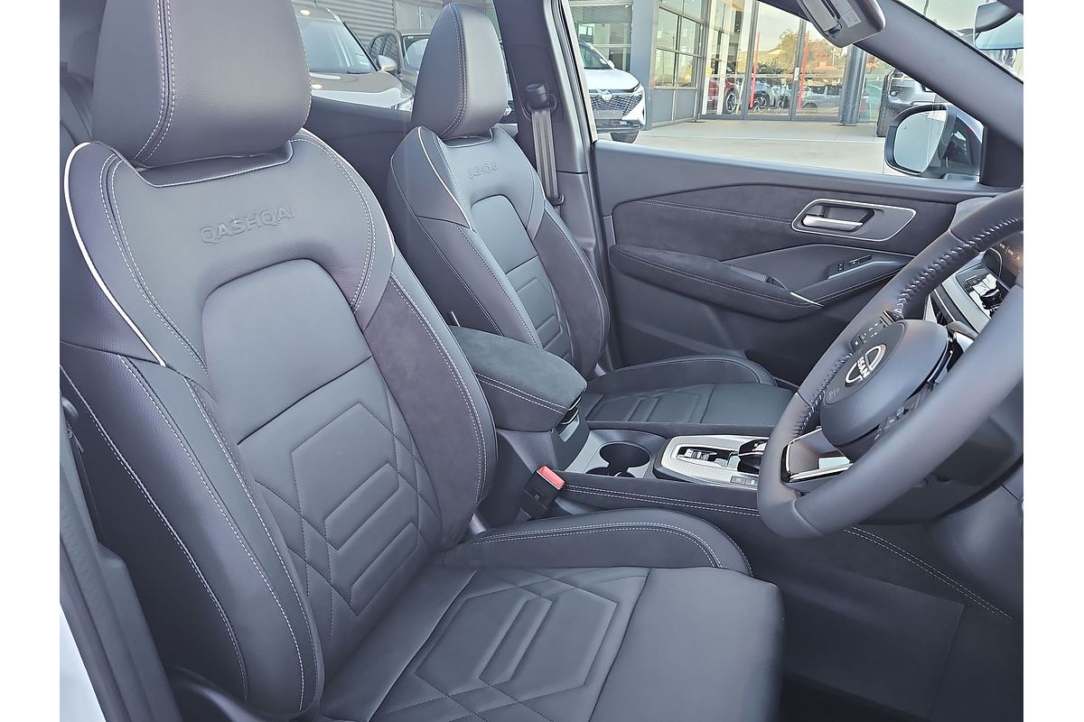 2025 Nissan QASHQAI N-DESIGN e-POWER J12