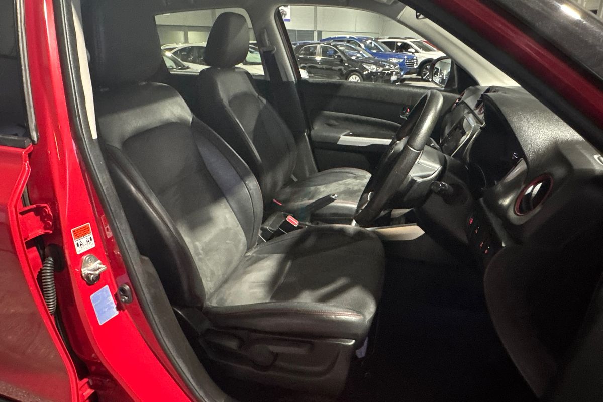 2016 Suzuki Vitara S Turbo LY