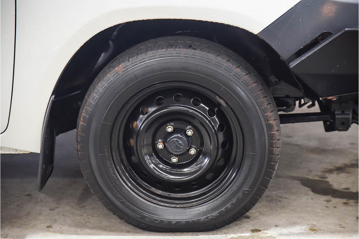 2018 Toyota Hilux Workmate TGN121R Rear Wheel Drive