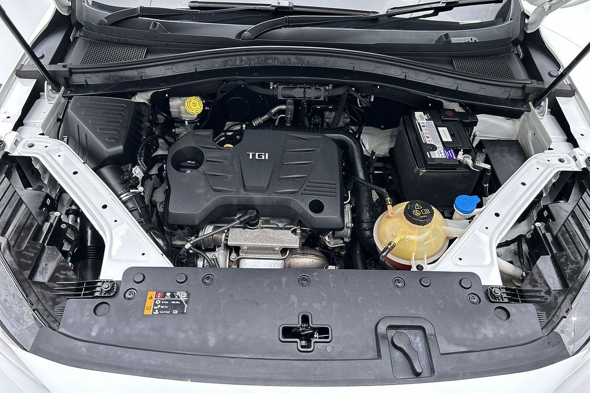 2021 MG HS Core SAS23