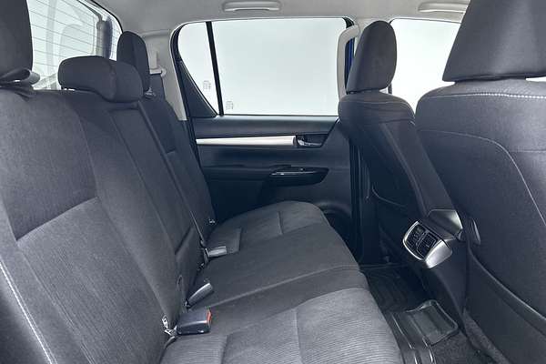 2020 Toyota Hilux SR5 GUN126R 4X4