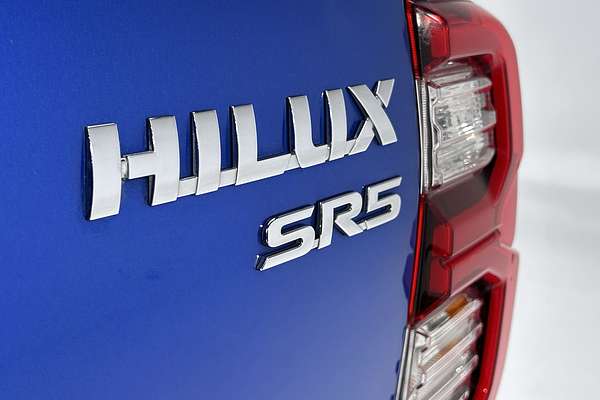 2020 Toyota Hilux SR5 GUN126R 4X4