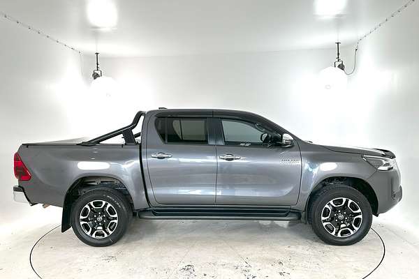 2022 Toyota Hilux SR5 GUN126R 4X4