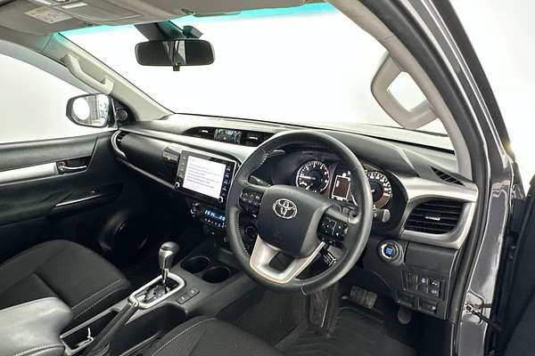 2022 Toyota Hilux SR5 GUN126R 4X4