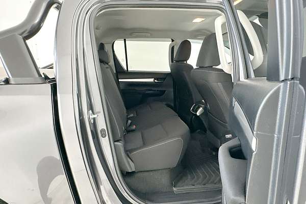 2022 Toyota Hilux SR5 GUN126R 4X4