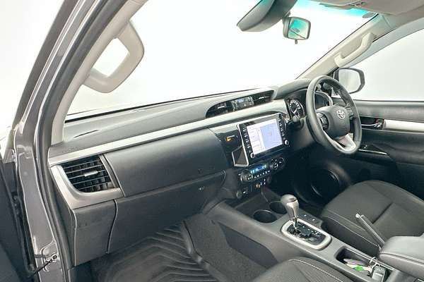 2022 Toyota Hilux SR5 GUN126R 4X4