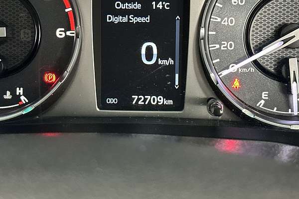 2022 Toyota Hilux SR5 GUN126R 4X4