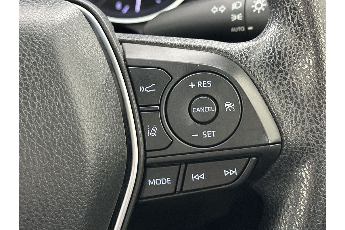 2018 Toyota Camry Ascent AXVH71R