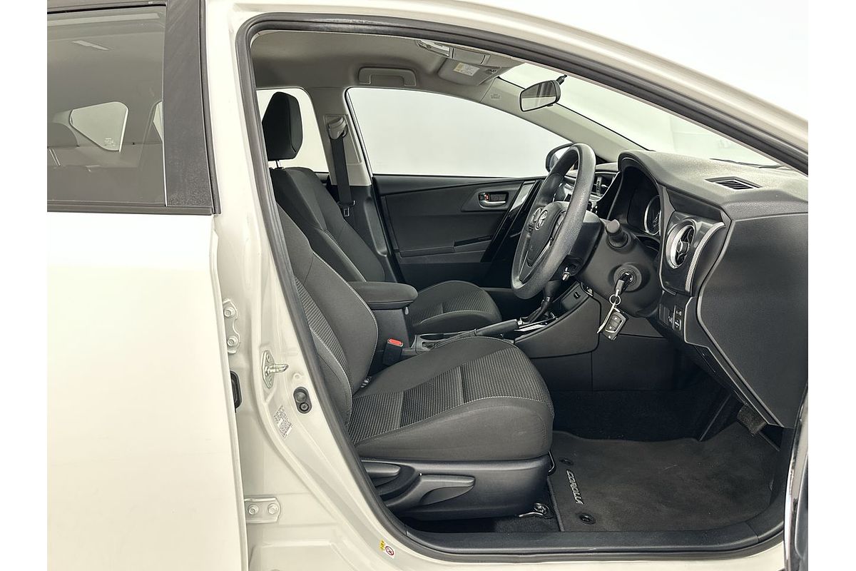 2017 Toyota Corolla Ascent ZRE182R