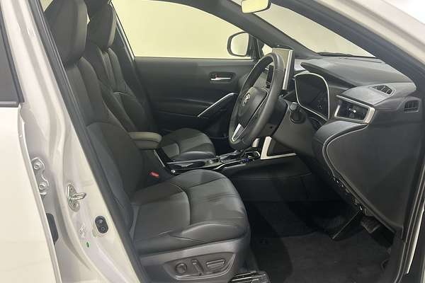 2024 Toyota Corolla Cross Atmos MXGH15R