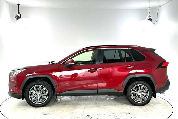 2024 Toyota RAV4 GXL MXAA52R