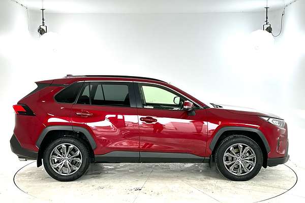 2024 Toyota RAV4 GXL MXAA52R