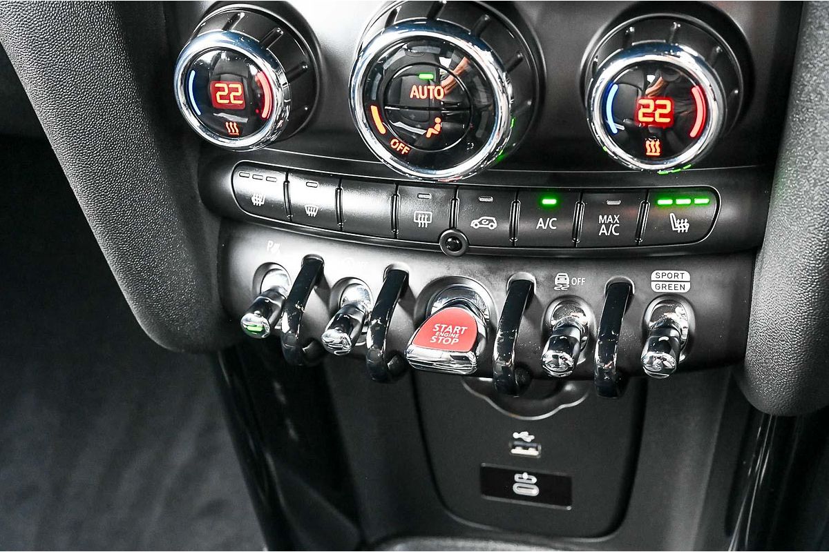 2022 MINI Hatch John Cooper Works Classic F56 LCI-2