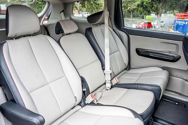 2019 Kia Carnival Platinum YP