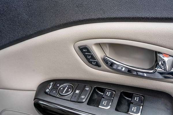 2019 Kia Carnival Platinum YP