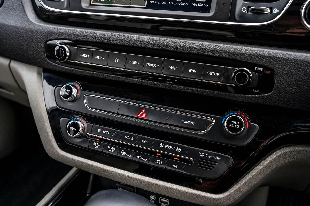 2019 Kia Carnival Platinum YP