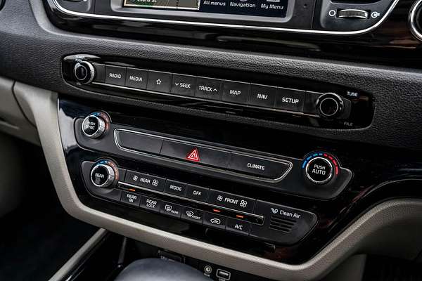 2019 Kia Carnival Platinum YP