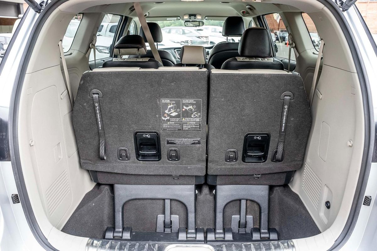 2019 Kia Carnival Platinum YP