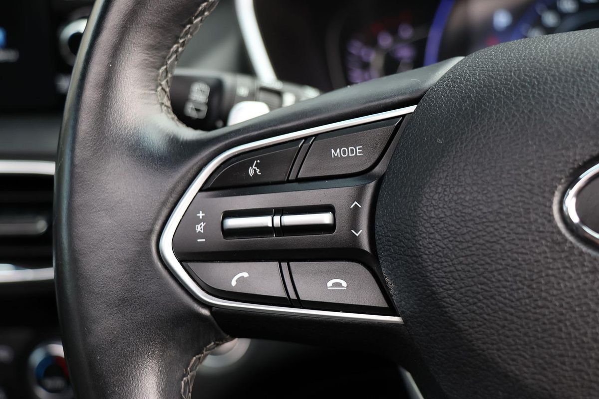 2020 Hyundai Santa Fe Highlander TM.2
