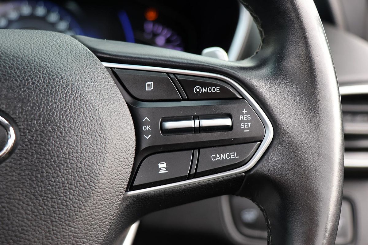 2020 Hyundai Santa Fe Highlander TM.2