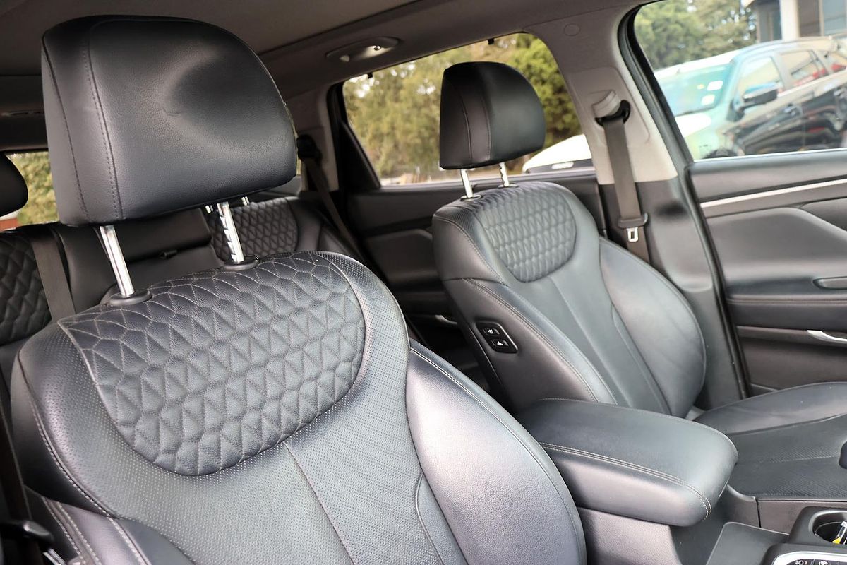 2020 Hyundai Santa Fe Highlander TM.2