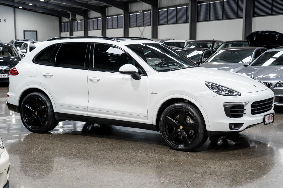 2017 Porsche Cayenne Diesel Platinum Edition 92A