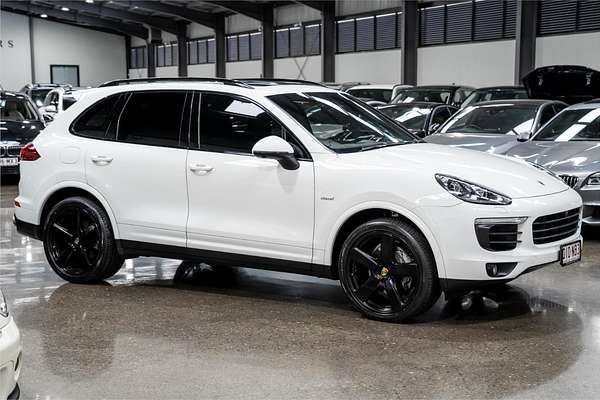 2017 Porsche Cayenne Diesel Platinum Edition 92A