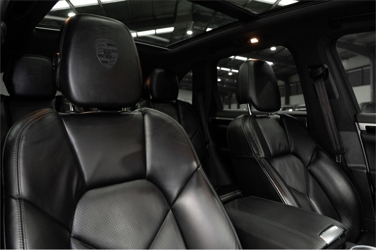 2017 Porsche Cayenne Diesel Platinum Edition 92A
