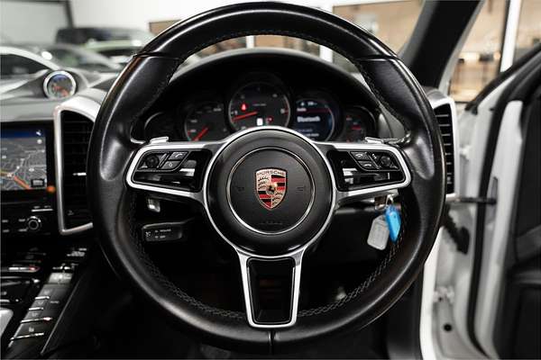 2017 Porsche Cayenne Diesel Platinum Edition 92A