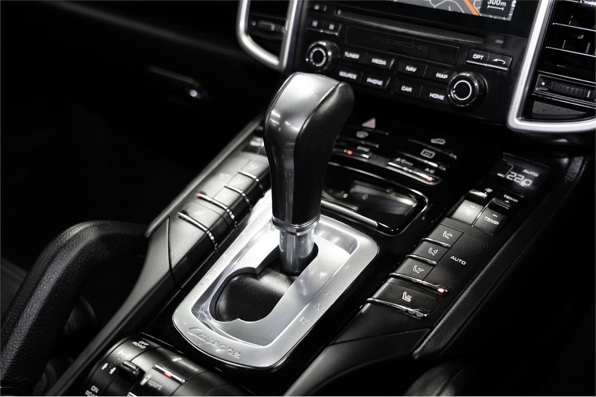 2017 Porsche Cayenne Diesel Platinum Edition 92A