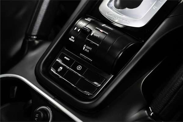 2017 Porsche Cayenne Diesel Platinum Edition 92A