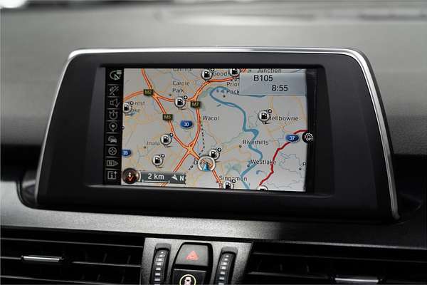 2015 BMW 2 Series 218i Sport Line F45
