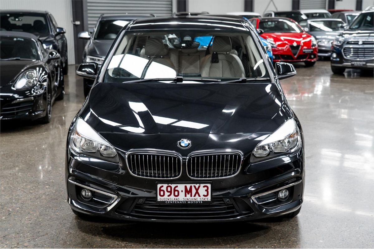 2015 BMW 2 Series 218i Sport Line F45