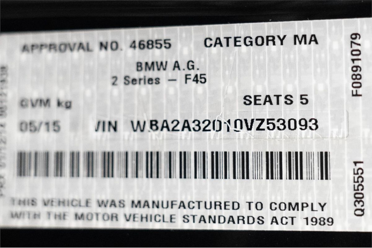 2015 BMW 2 Series 218i Sport Line F45