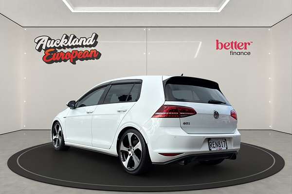 2014 Volkswagen GOLF GTI