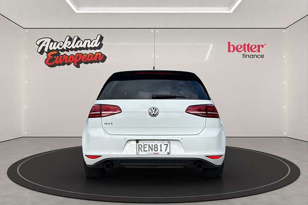 2014 Volkswagen GOLF GTI