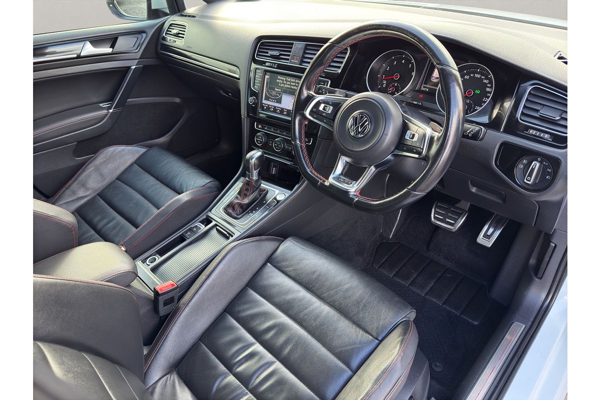 2014 Volkswagen GOLF GTI
