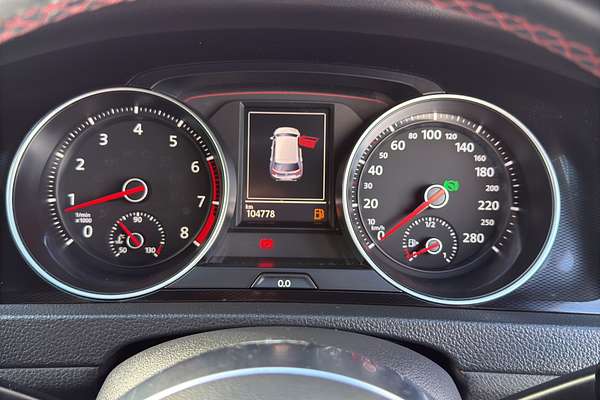 2014 Volkswagen GOLF GTI