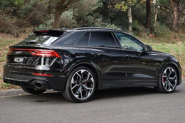 2022 Audi RS Q8 TFSI F1