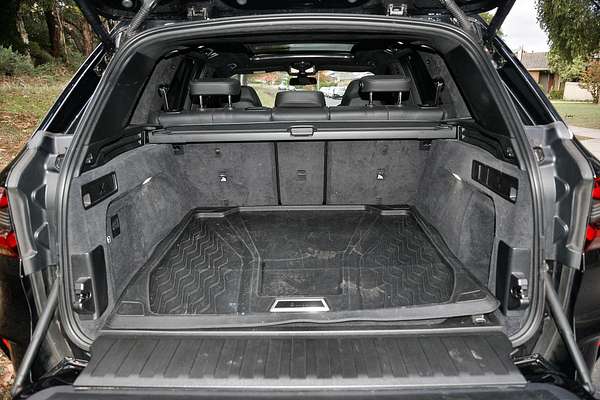 2022 BMW X5 M Competition F95
