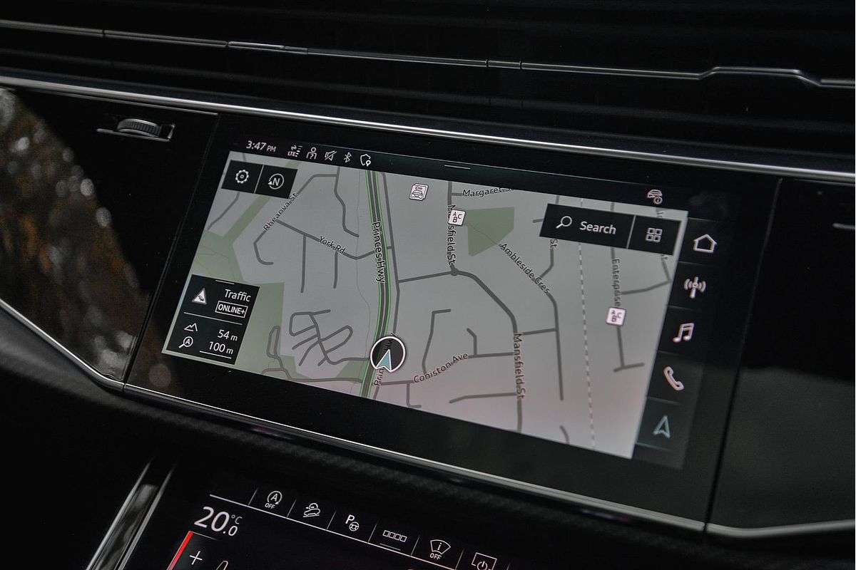 2022 Audi RS Q8 TFSI F1