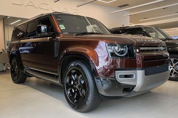 2024 Land Rover Defender 130 D350 X-Dynamic SE L663