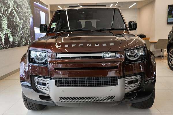 2024 Land Rover Defender 130 D350 X-Dynamic SE L663