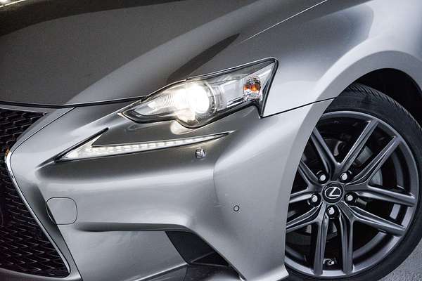 2014 Lexus IS IS300h F Sport AVE30R