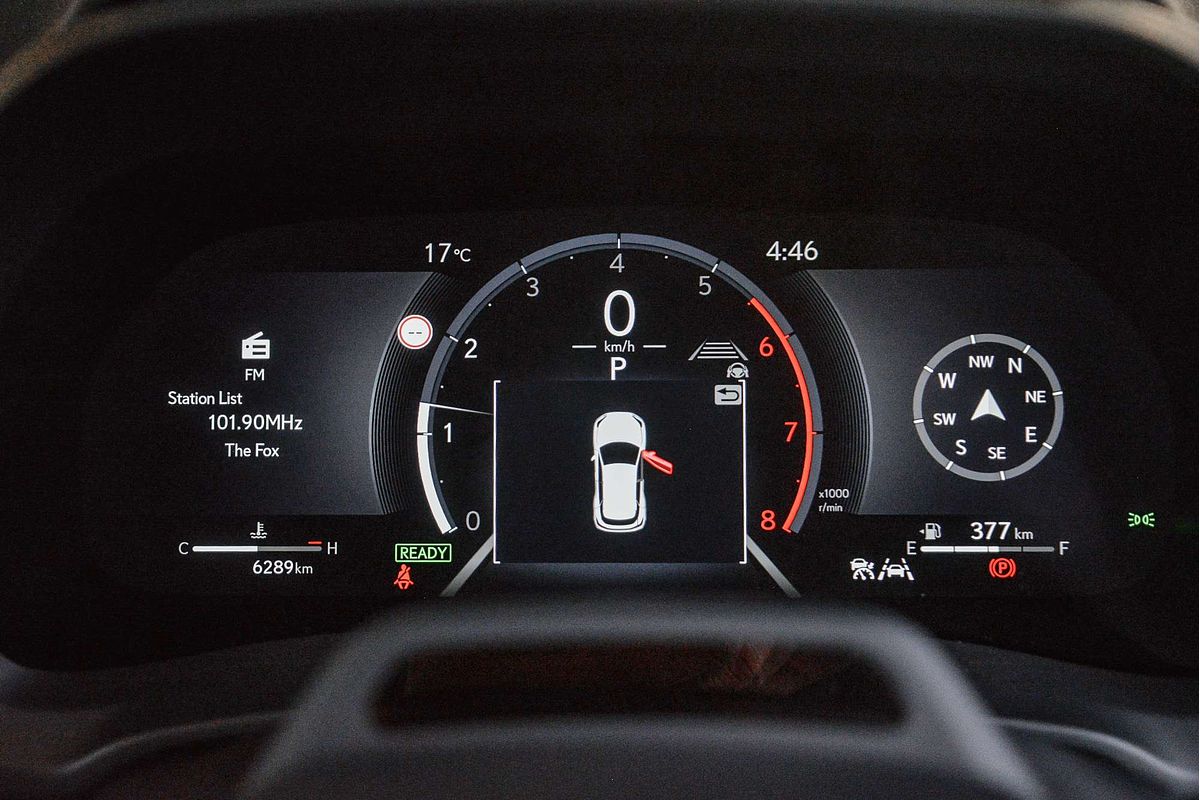 2024 Lexus LBX Luxury MAYH10R