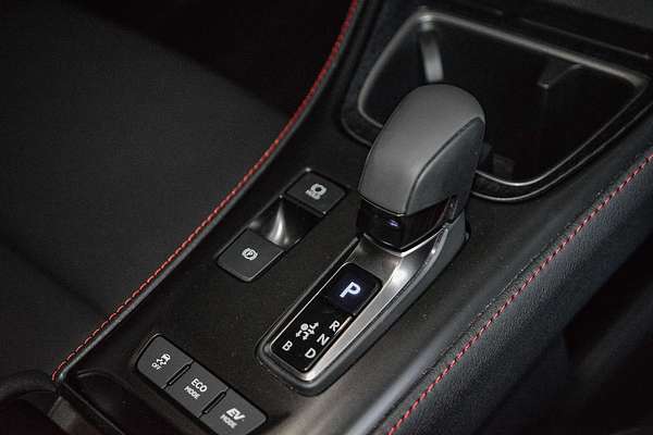 2024 Lexus LBX Luxury MAYH10R