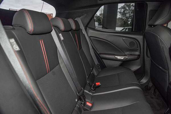 2024 Lexus LBX Luxury MAYH10R