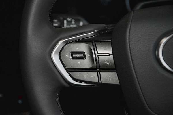2024 Lexus LBX Luxury MAYH10R