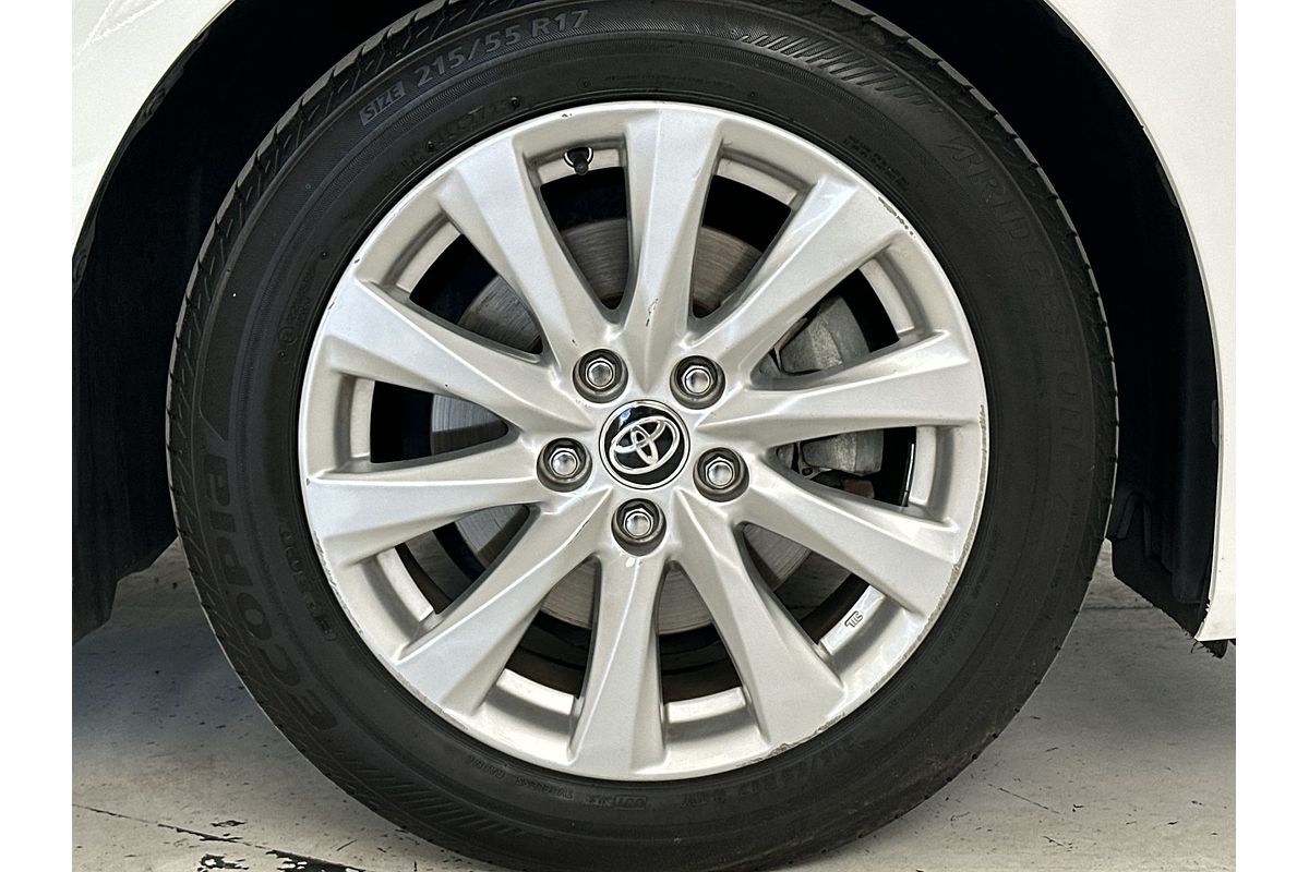 2020 Toyota Camry Ascent AXVH71R
